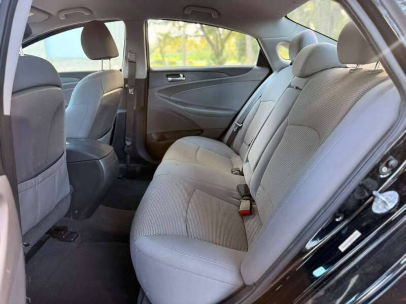 2011 Hyundai Sonata GLS