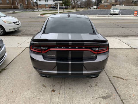 2016 Dodge Charger SXT