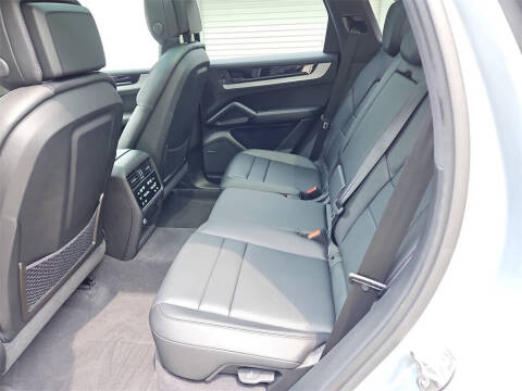 2025 Porsche Cayenne