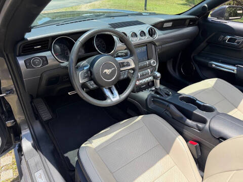 2017 Ford Mustang EcoBoost Premium