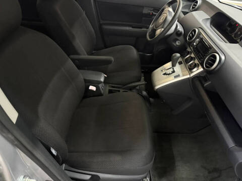 2008 Scion xB
