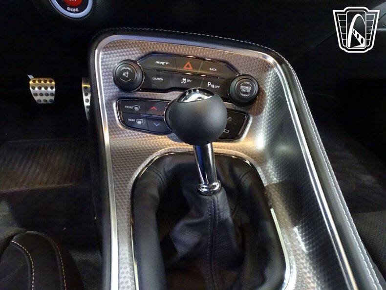 2015 Dodge Challenger SRT Hellcat
