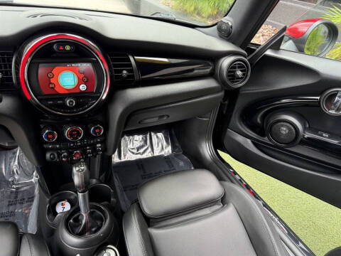 2019 MINI Hardtop 2 Door Cooper S