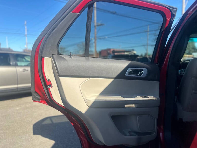 2012 Ford Explorer XLT