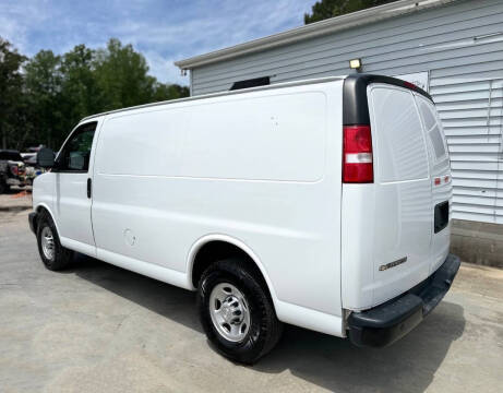 2019 Chevrolet Express 2500