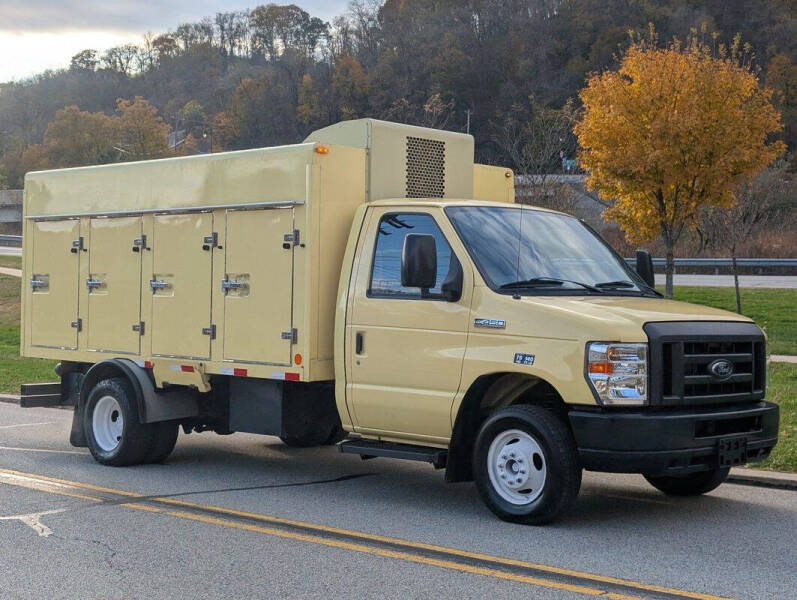 2019 Ford E-Series E-450 SD