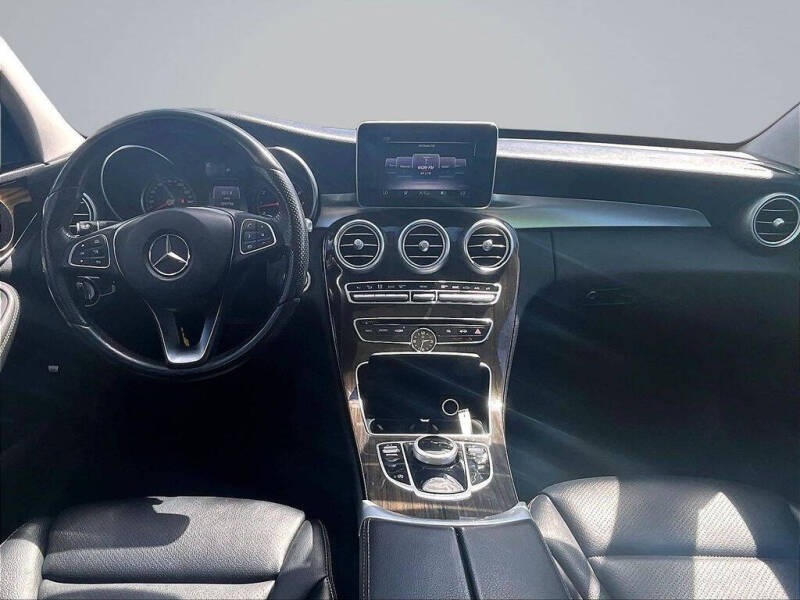 2017 Mercedes-Benz C-Class