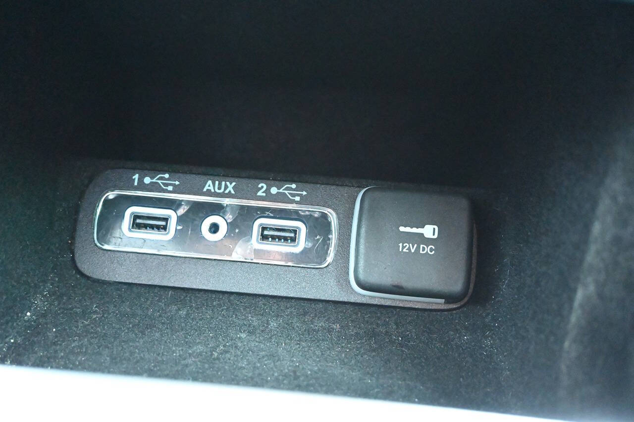 2021 Jeep Grand Cherokee 40