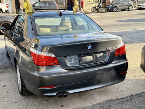 2010 BMW 5 Series 528i xDrive