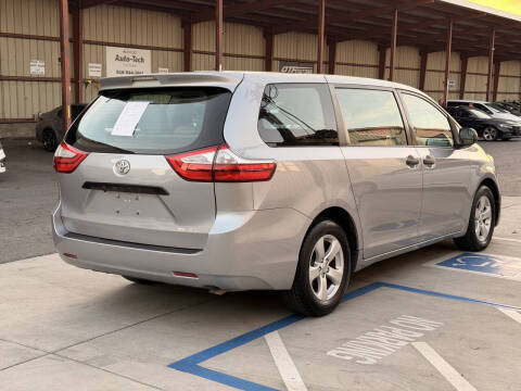 2015 Toyota Sienna L 7-Passenger