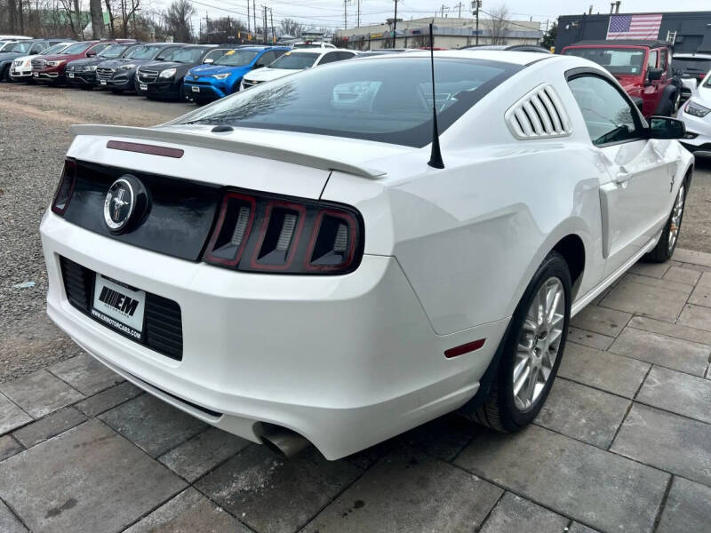2013 Ford Mustang V6 Premium