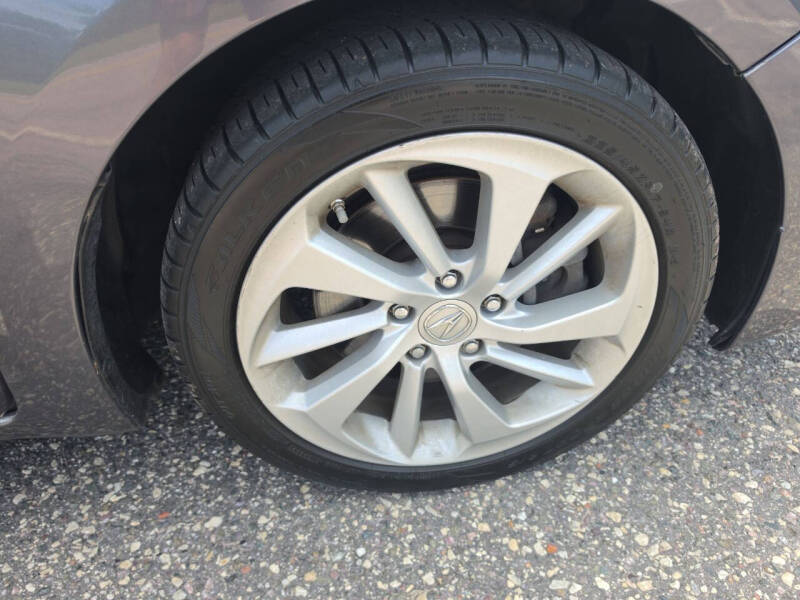 2017 Acura ILX w/Tech