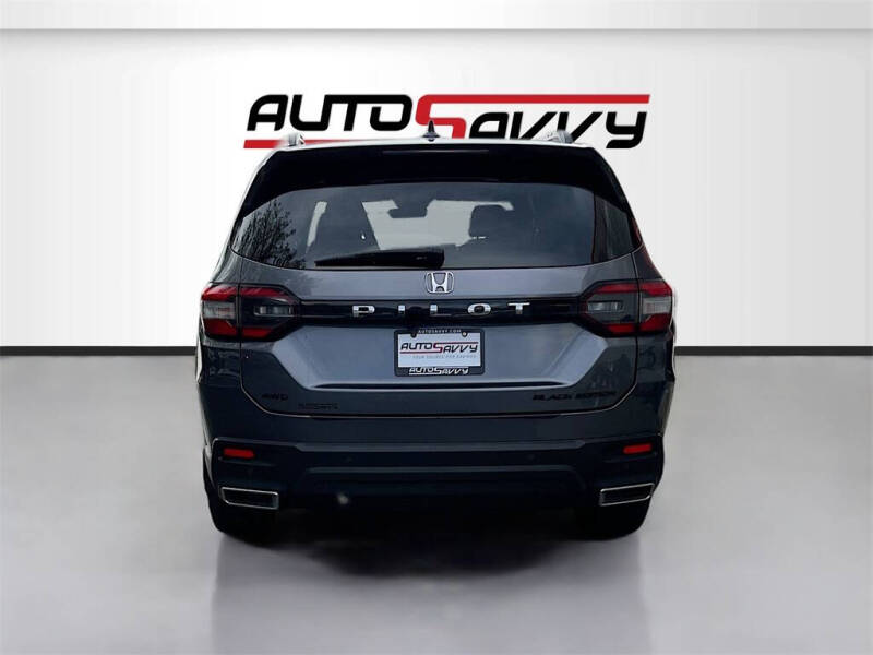 2025 Honda Pilot Black Edition