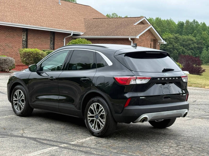 2020 Ford Escape SEL