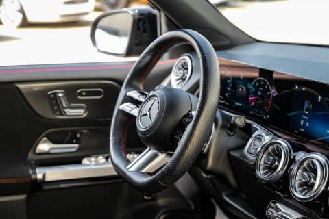 2024 Mercedes-Benz GLB GLB 250