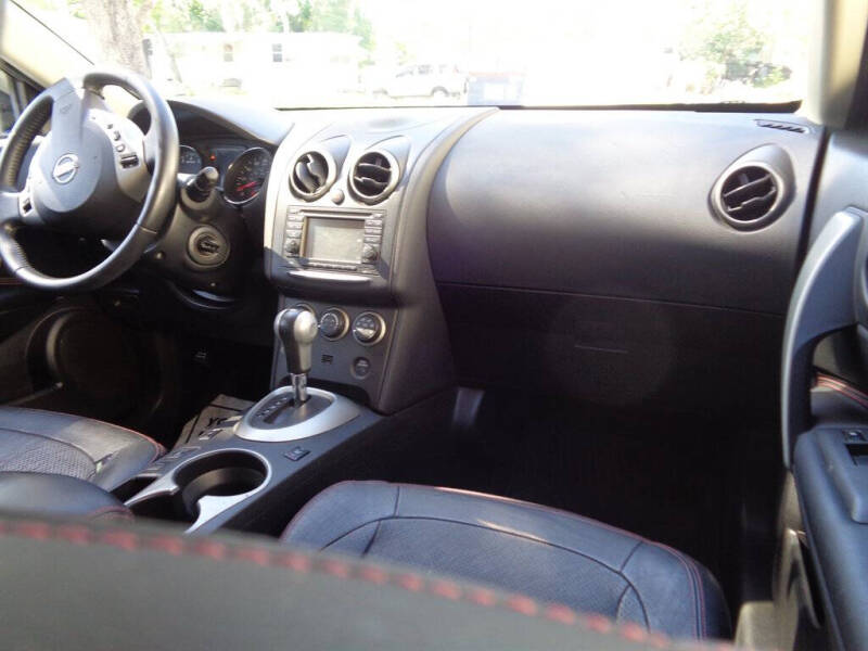 2012 Nissan Rogue SV w/SL Package