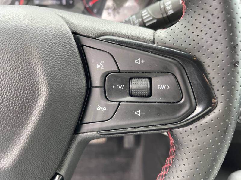 2024 Chevrolet Trax RS