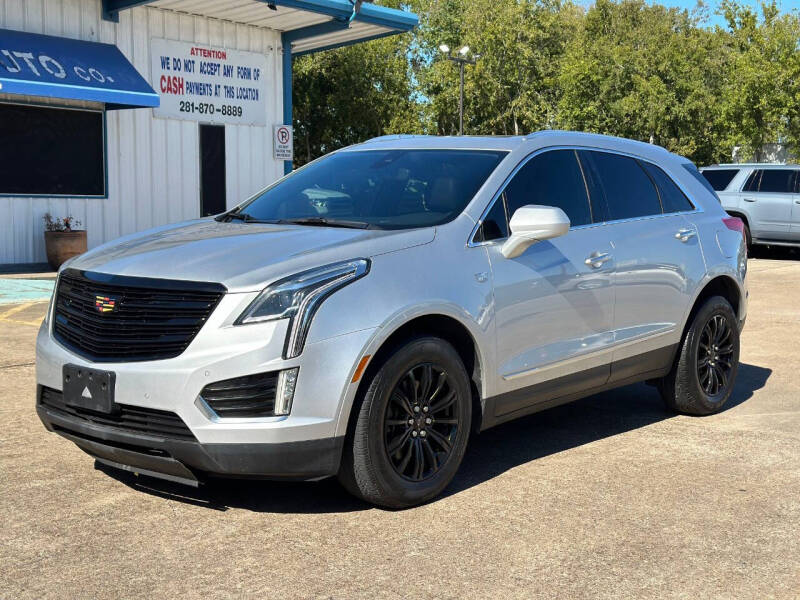 2017 Cadillac XT5 for sale at Discount Auto Company in Houston TX