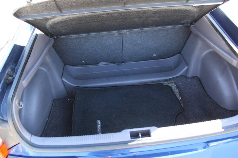 2000 Toyota Celica GT