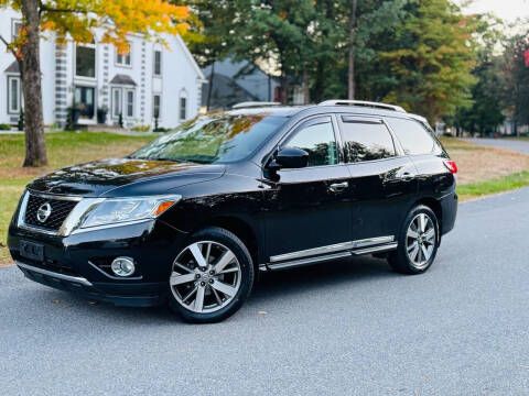 2014 Nissan Pathfinder for sale at Y&H Auto Planet in Rensselaer NY