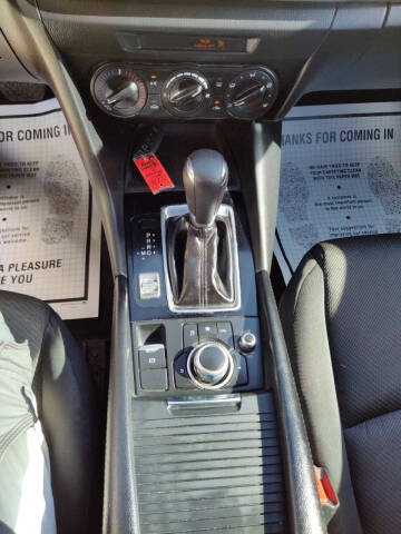 2018 Mazda MAZDA3 Sport