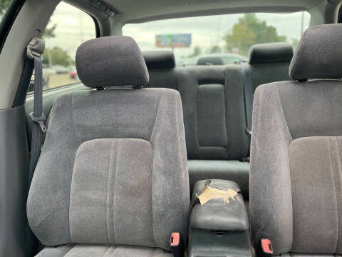 2001 Toyota Camry LE