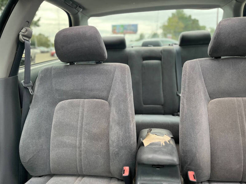 2001 Toyota Camry LE