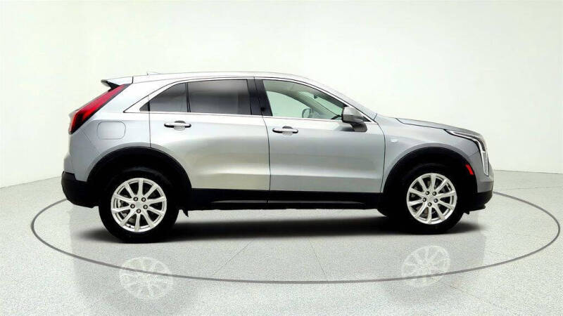 2023 Cadillac XT4 Luxury