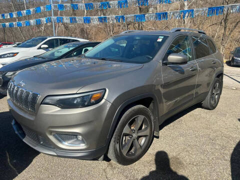 2019 Jeep Cherokee for sale at Matt Jones Preowned Auto in Wheeling WV