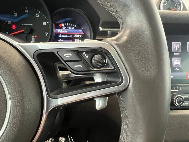 2017 Porsche Macan