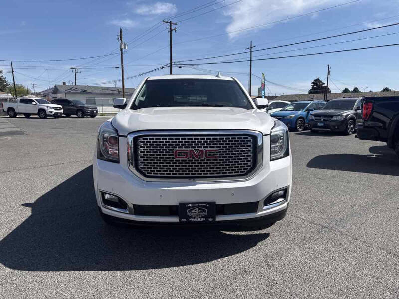 2017 GMC Yukon XL Denali