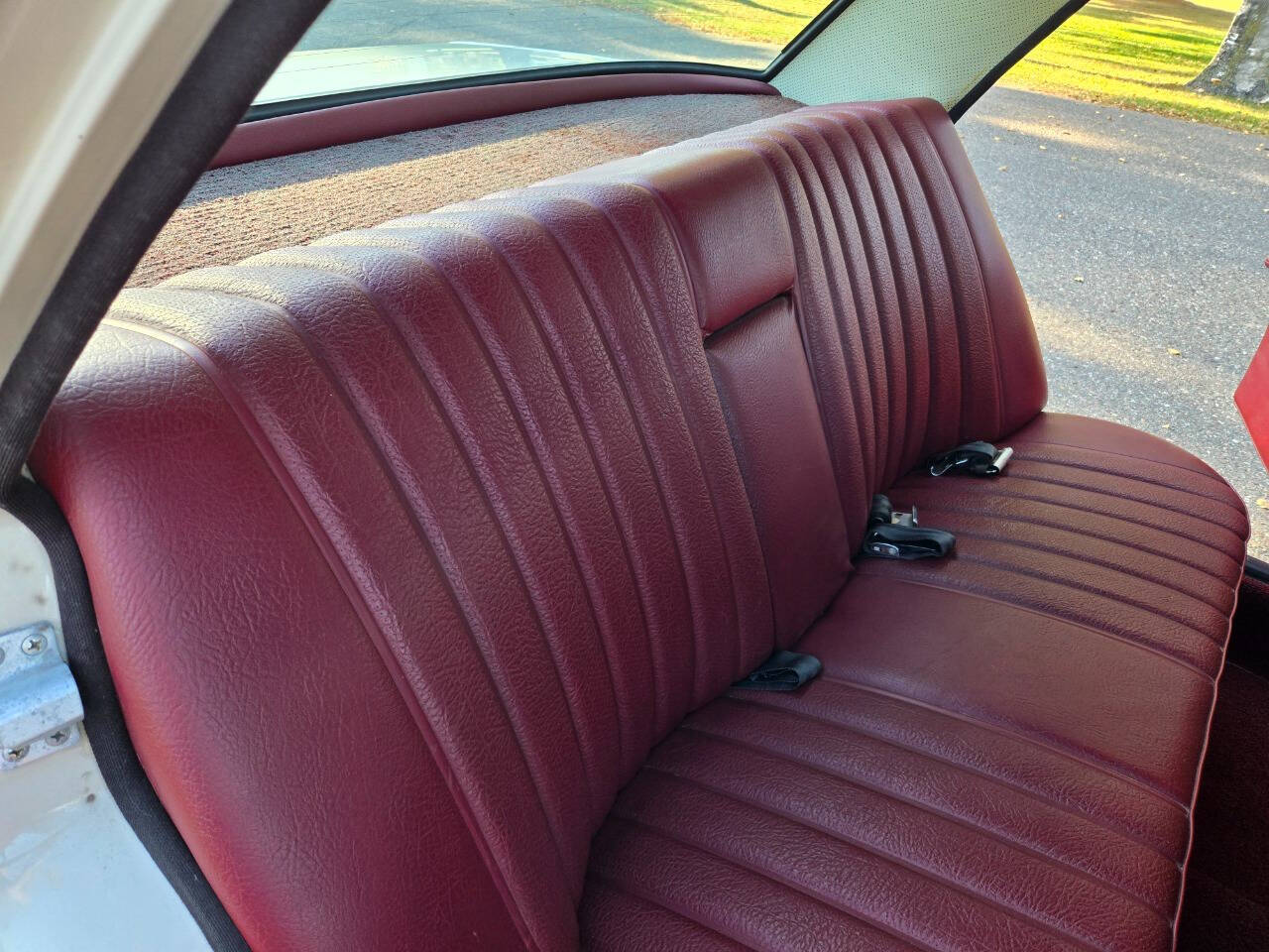 1972 Mercedes-Benz 220 147