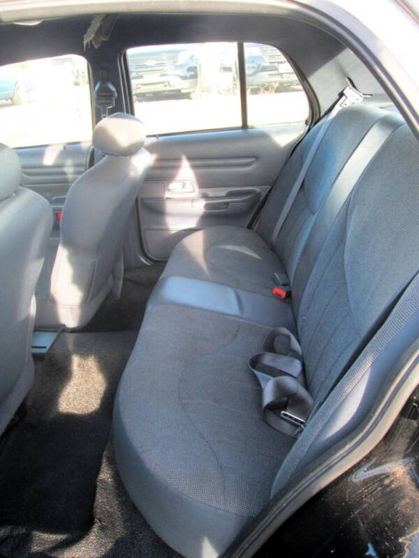 2002 Ford Crown Victoria