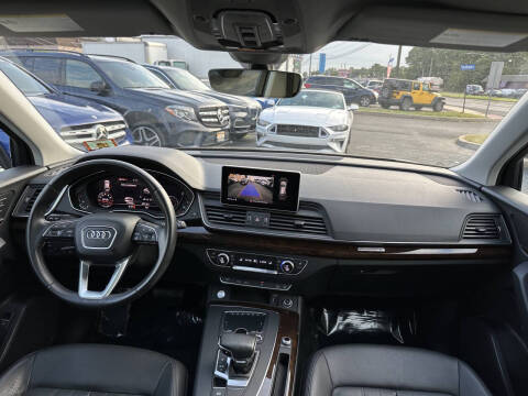 2018 Audi Q5 2.0T quattro Premium Plus
