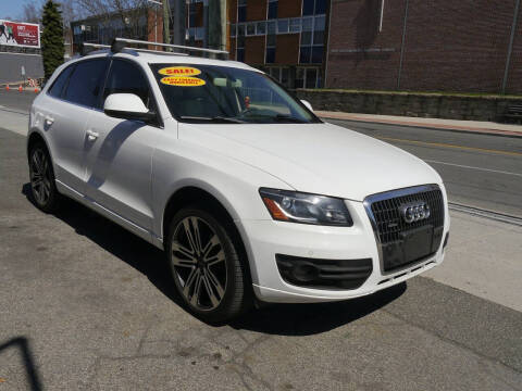 2012 Audi Q5 2.0T quattro Premium Plus