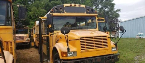 1999 Carpenter Short Bus