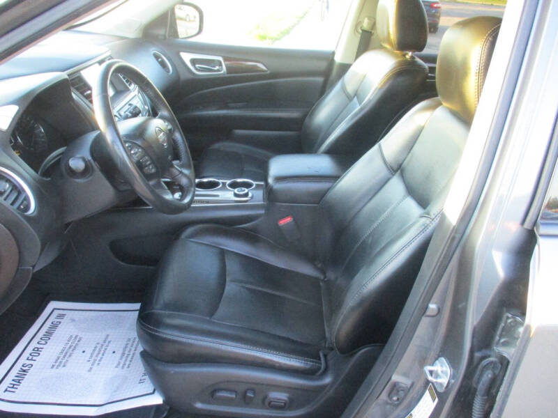 2015 Nissan Pathfinder SL