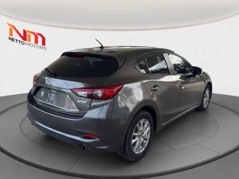 2017 Mazda MAZDA3 Sport