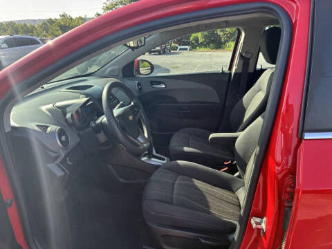 2015 Chevrolet Sonic LT Auto