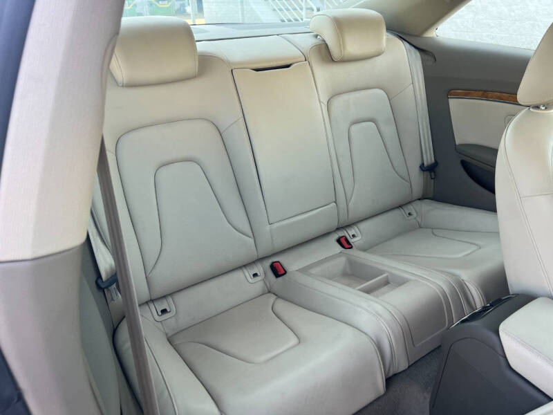 2009 Audi A5 quattro