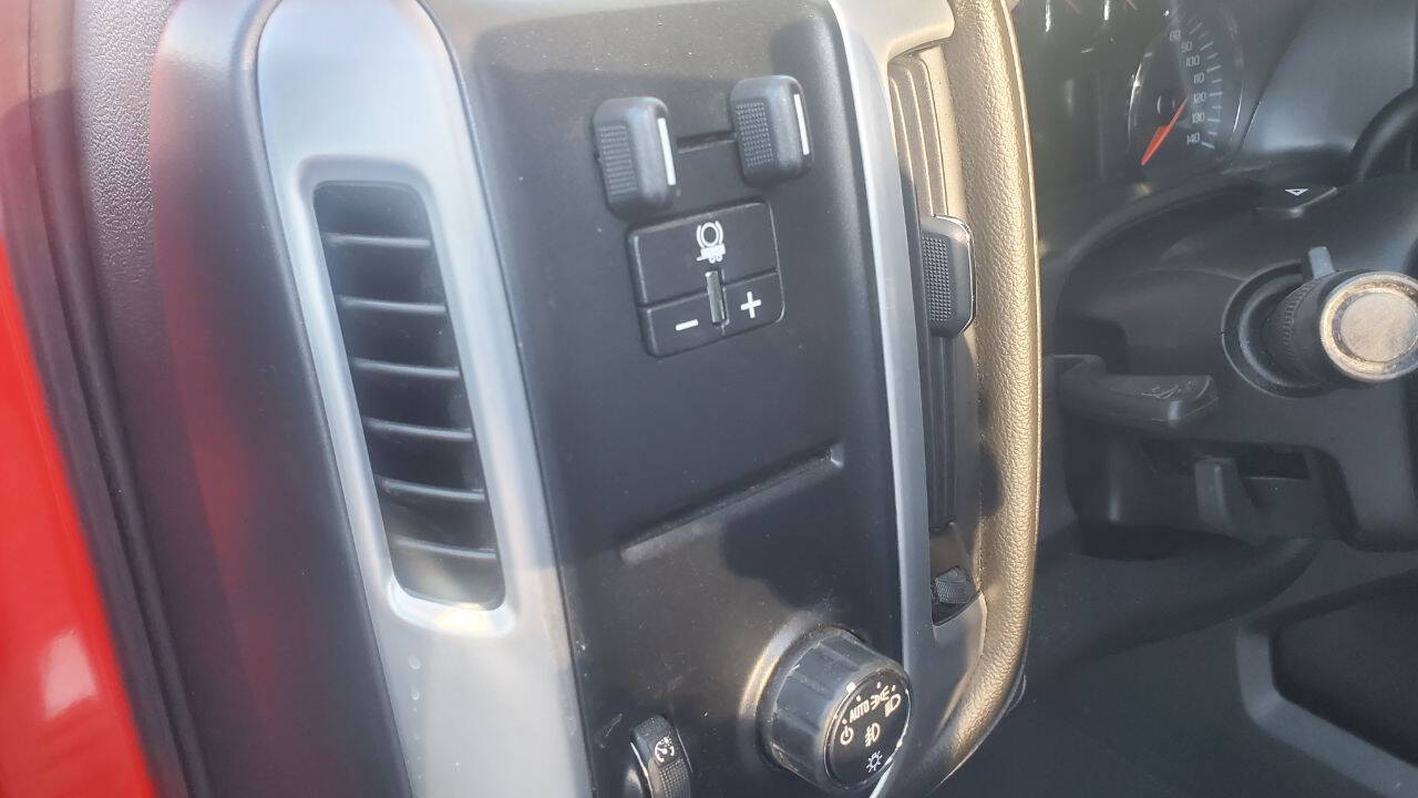 Used Car 2018 Gmc Sierra 1500  Slt 4x2 4dr Crew Cab 6.5 Ft. Sb For Sale Under $30,000 In San Antonio, Texas