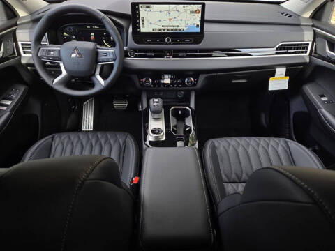 2026 Mitsubishi Outlander SEL