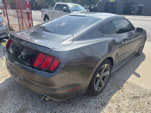 2017 Ford Mustang EcoBoost Premium