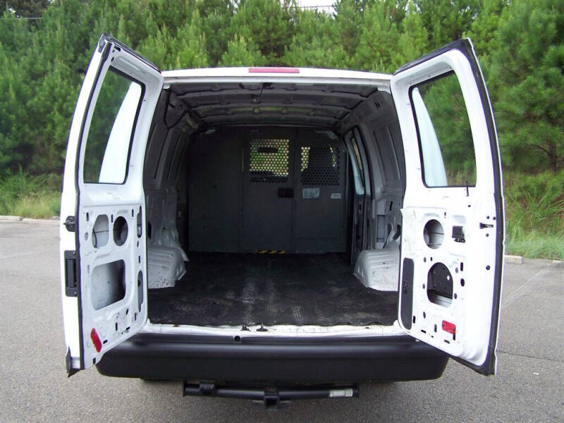 2010 Ford E-Series E-350 SD