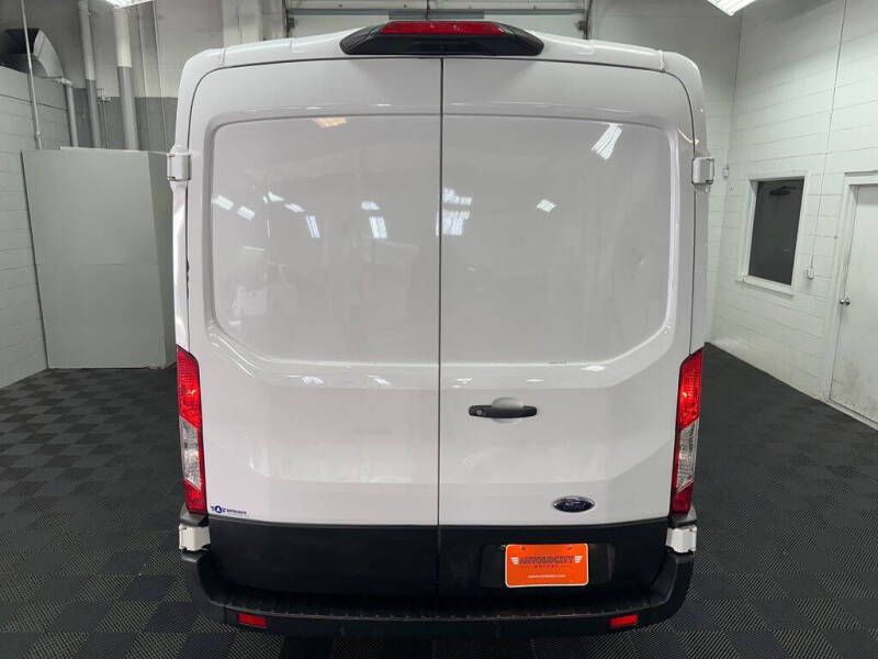 2023 Ford Transit