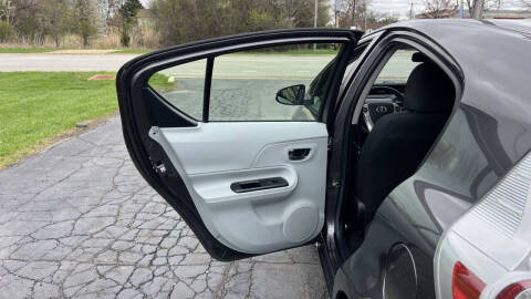 2013 Toyota Prius c Three