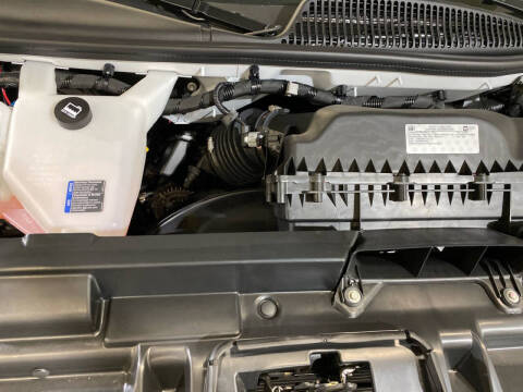 2025 Chevrolet Express 2500