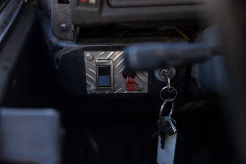 1983 Land Rover Santana