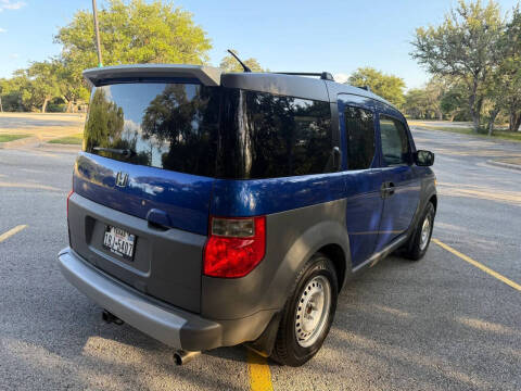 2004 Honda Element LX