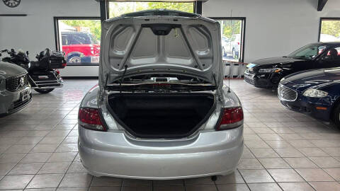 2004 Chrysler Sebring LXi